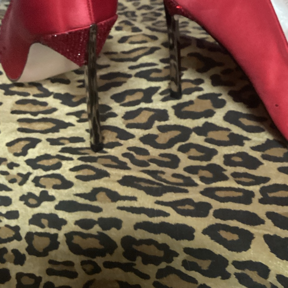 Red Heels with Rhinestone Detail - Picture 8 of 9